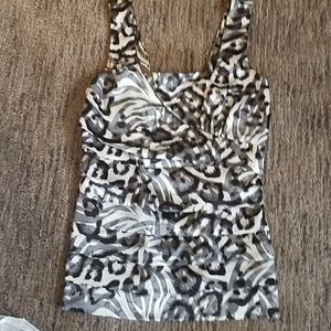 Black and white tank top